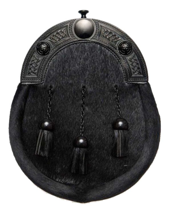 Black finished full dress sporran: Traditional Scottish accessory featuring a black design.