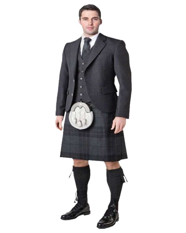A stylish black tweed kilt outfit.