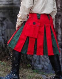 Back view of the Hybrid Cargo Kilt Red/Green, highlighting the adjustable straps and durable fabric construction.